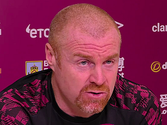 Dyche: Vaccinate Premier Leagu...